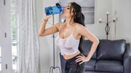 MilfBody - Anissa Kate Sweat