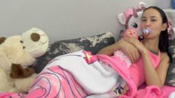 CzechDeviant - Freya Dee - Girl in pink gets pussy stuffed hard