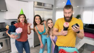 Brazzers – Codi Vore And Nolina Nyx – Smashing My Hot Lesbian Roommates