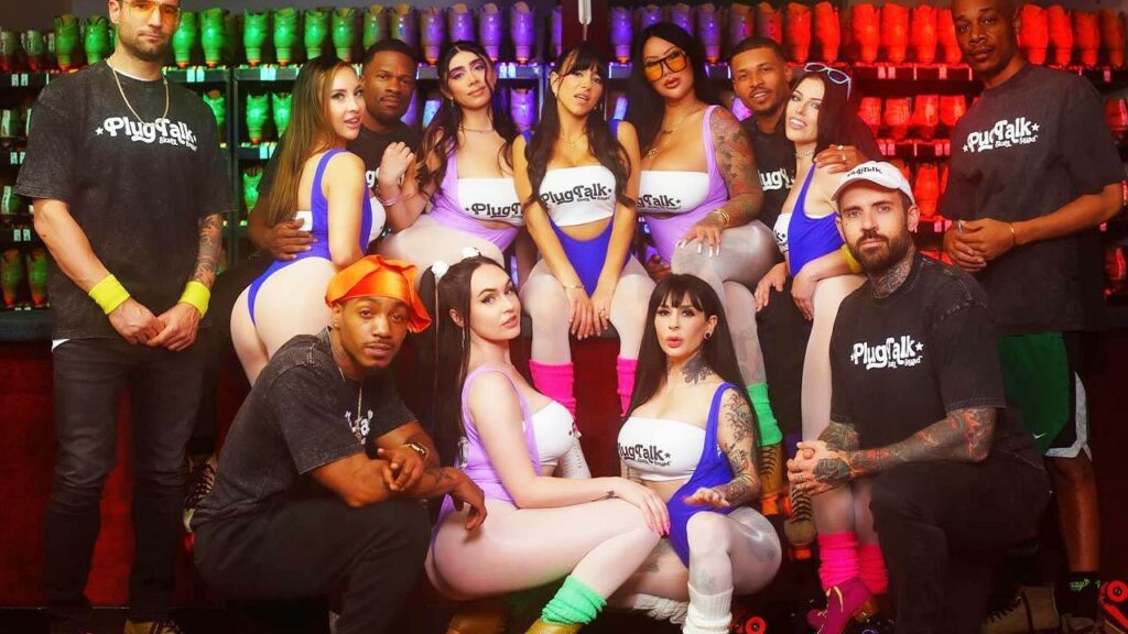 OnlyFans - 90s Roller Rink ORGY GroupSex (2024)