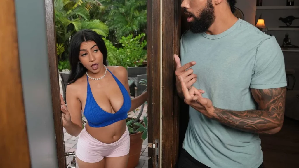 [MyWifesHotFriend] Roxie Sinner seduces friend's husband by playing with her pussy in front of him