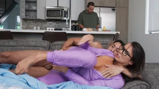 Anal Play for Gamer Bae – Ivy Ireland