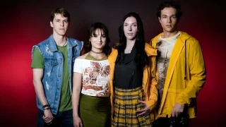 [SisSwap] Celestina Blooms & Evie Christian – We’re The Last Four People on Earth – Let’s Repopulate!