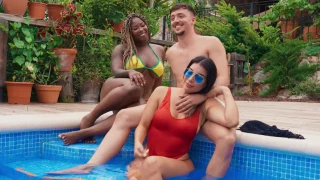 [BrazzersExxtra] Xeinna Rose – Fucking Around On Vacation