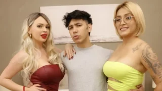 [SexMex] Emily Thorne, Gabriela Veracruz – Guadalupe’s Blooming Big Rose 2