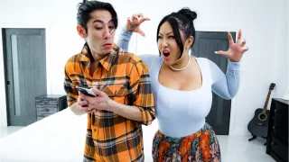 [TigerMoms] Connie Perignon – Don’t be a Fucking Whimp! Make Mommy Cum NOW!