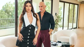 Vixen – Isa Bella – Sexy Brunette Fucks Her Accountant
