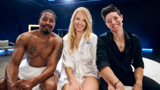 [Wifey] Aria Rae – Stunning Blonde Gets BBC Railed In Front Of Her Wife