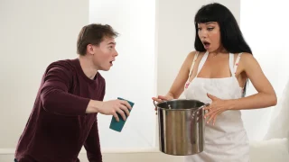 [OopsFamily] Little Puck – Fire Control For Stepmom’s Pussy
